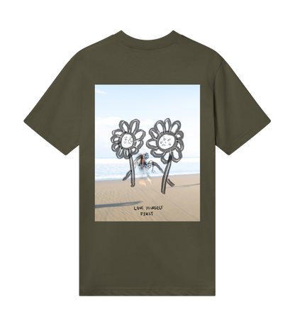 DOS FLORES EN LA PLAYA