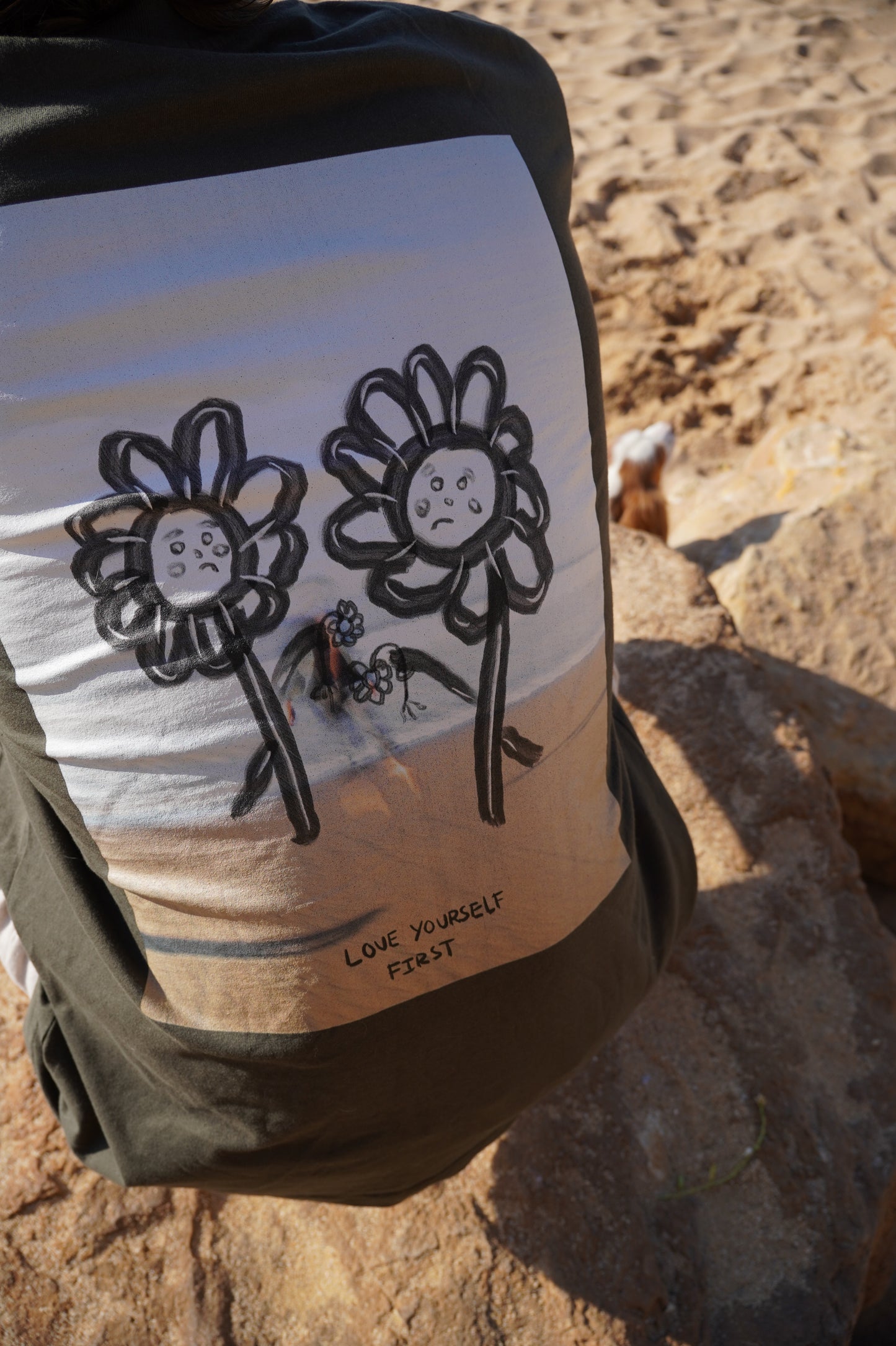 DOS FLORES EN LA PLAYA