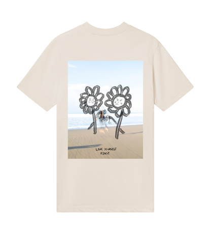 DOS FLORES EN LA PLAYA